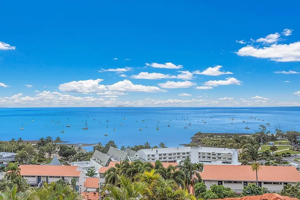 Airlie Hasta Manana Apartment Airlie Beach